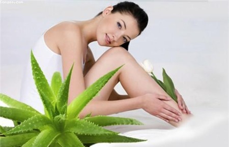 Thảo dược giúp làm da trắng mịn màng