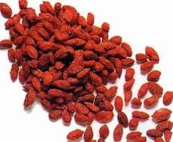 Trứng gà, kỷ tử giúp quý ông sung mãn